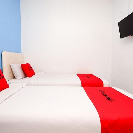 Hotel O Semarang Near Kota Lama Semarang Formerly Kamarkoe Residence Coo Property Luaran gambar