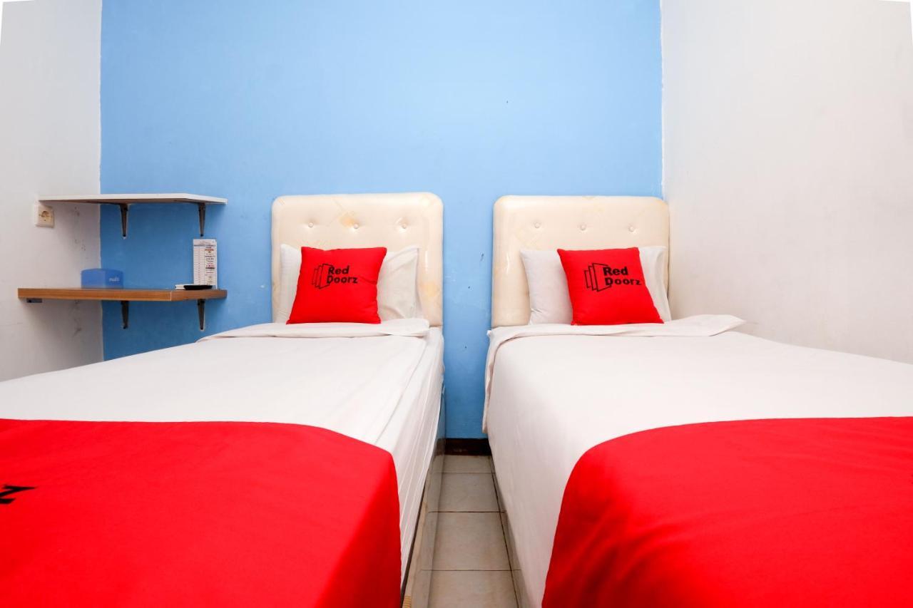Hotel O Semarang Near Kota Lama Semarang Formerly Kamarkoe Residence Coo Property Luaran gambar